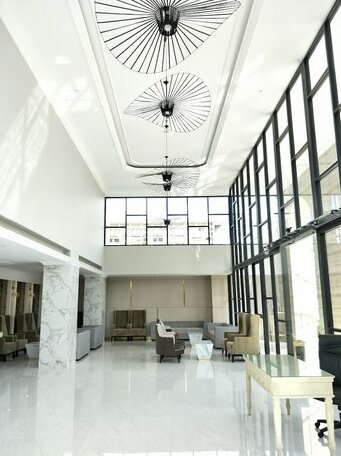 Grand Senyum Hotel - Photo4
