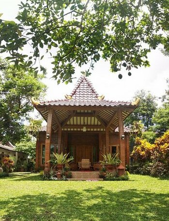 GriyaArimba Homestay