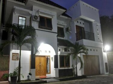 Homestay - GRIA GOWES Home of Cycling Bikers