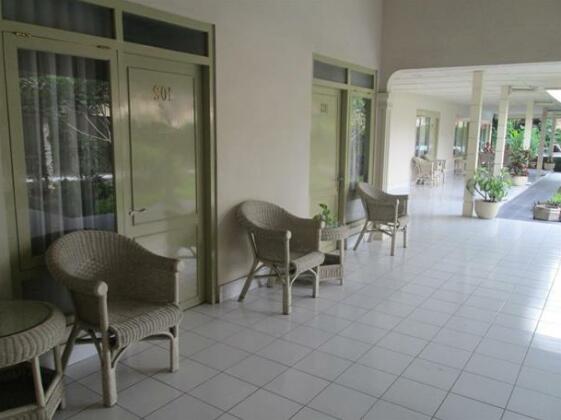 Hotel Grand Rosela - Photo4