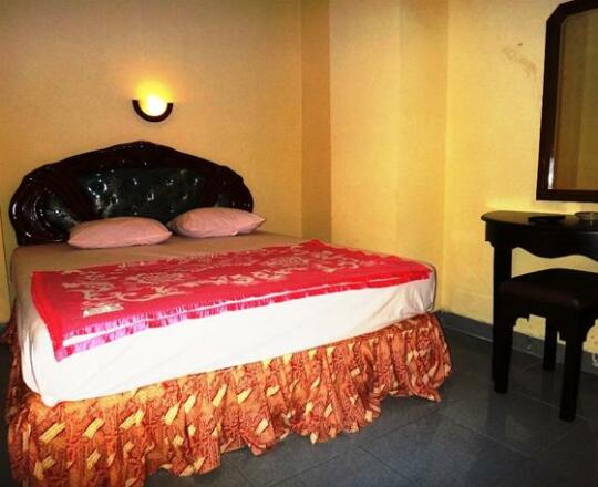 Hotel Pakuning Yogyakarta - Photo2