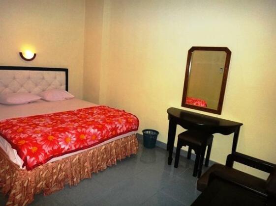Hotel Pakuning Yogyakarta - Photo3