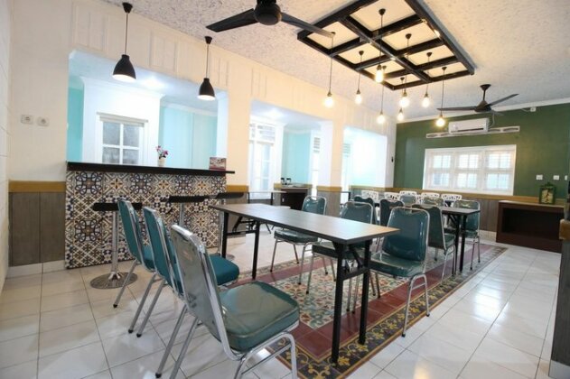 Hotel Surya Putri - Photo3