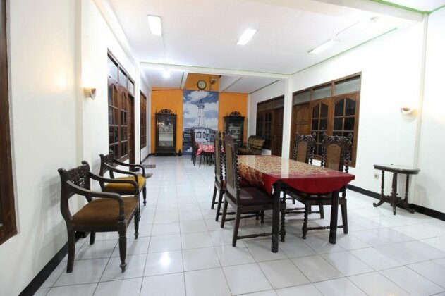 Hotel Surya Putri - Photo5