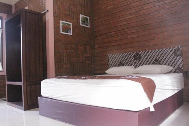 Kemala Moeslem Hotel - Photo2