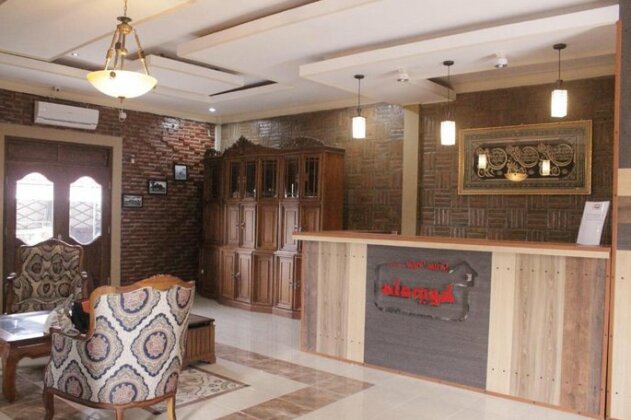 Kemala Moeslem Hotel - Photo4