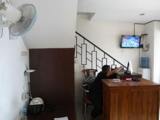Khresna Guesthouse - Photo3