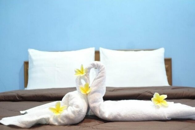 Kurnia Homestay by Symphony - Photo2
