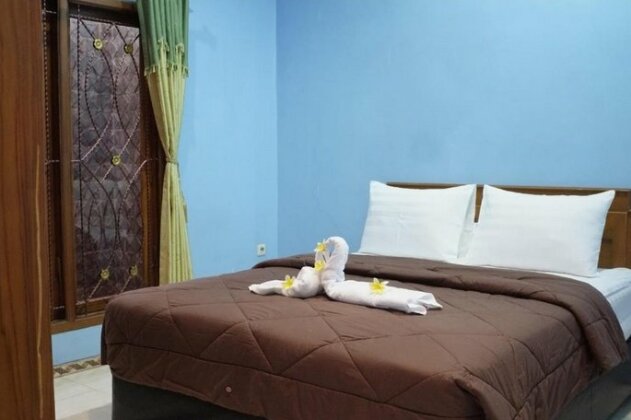 Kurnia Homestay by Symphony - Photo4