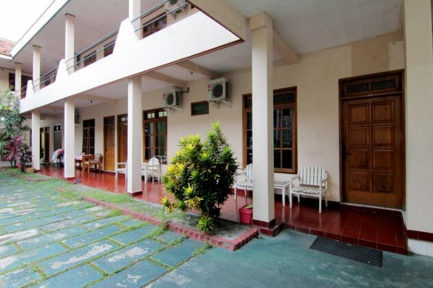Mas Gun Guest House - Photo2