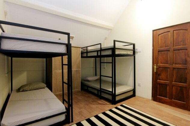 Oke Baik Hostel - Photo2