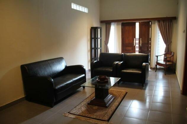 Omah Mantri - Photo2