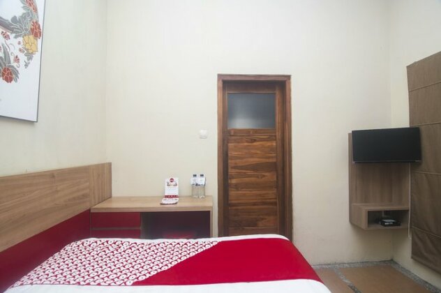 OYO 290 Omahkoe Jaban Residence - Photo4
