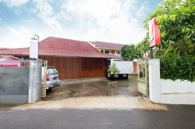 OYO 2914 Teratai Residence - Photo3