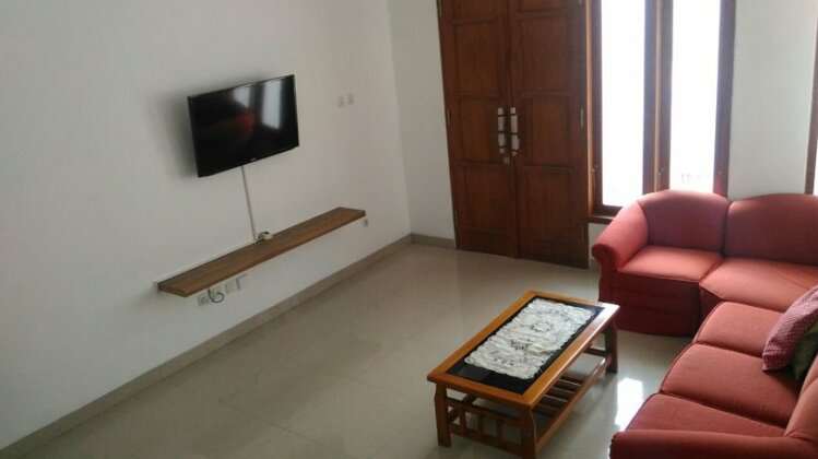 Padma Laguna Guesthouse - Photo5
