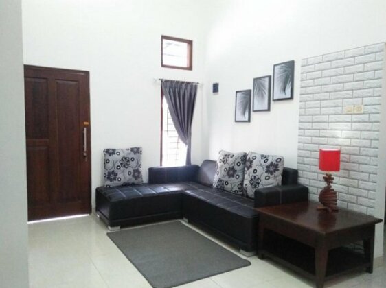 Pondok Ardea Homestay - Photo2