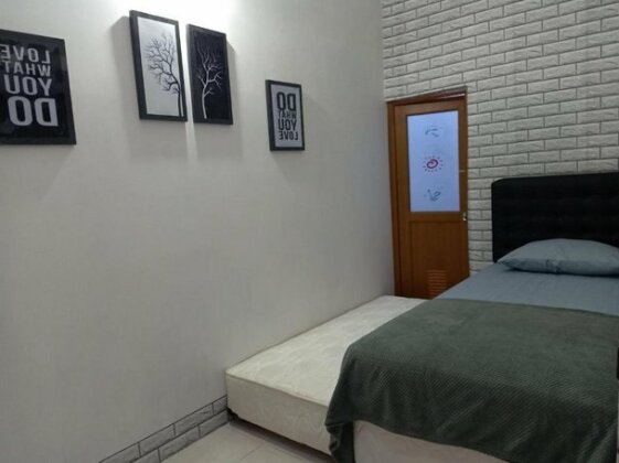 Pondok Ardea Homestay - Photo3