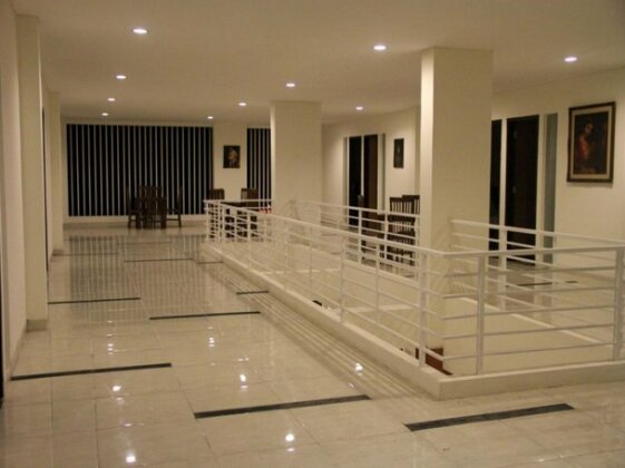 Prime Cailendra Hotel - Photo4