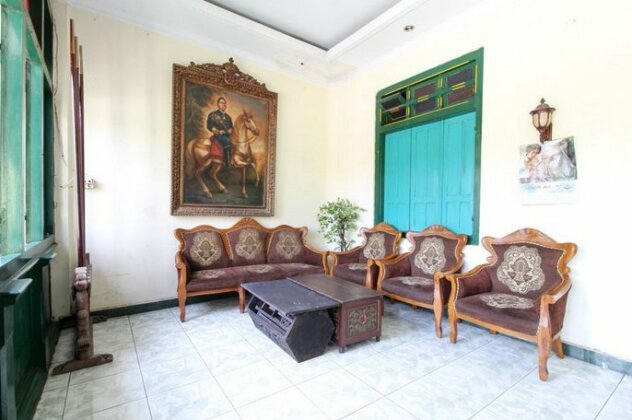 RedDoorz near Plengkung Gading - Photo5