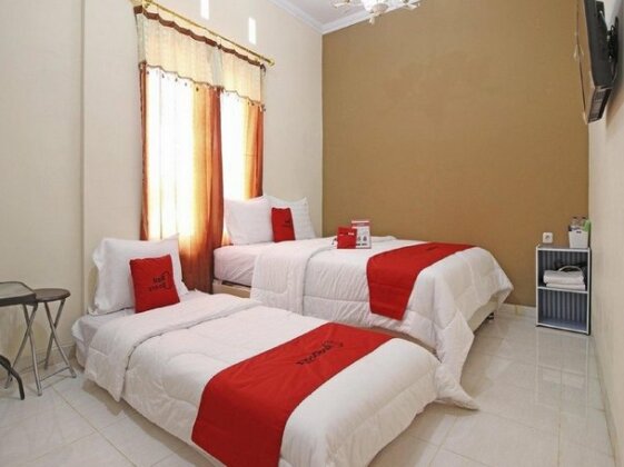RedDoorz @ Palagan 3 - Photo3