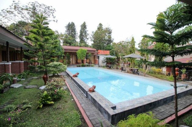 RedDoorz Plus @ Jalan Damai 2 - Photo2