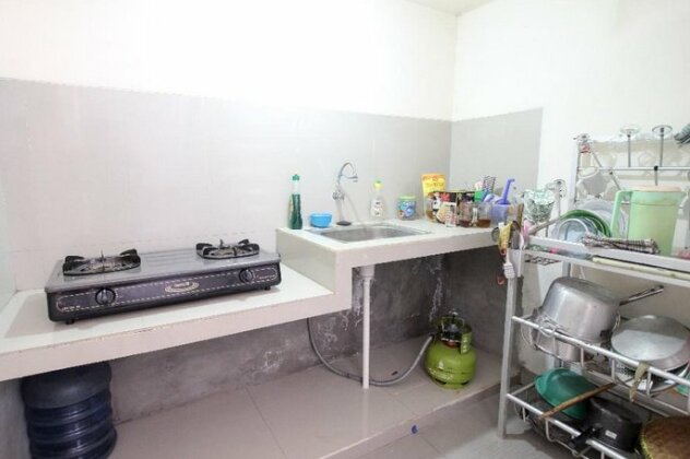RedDoorz Plus near STIE YKPN 2 - Photo4