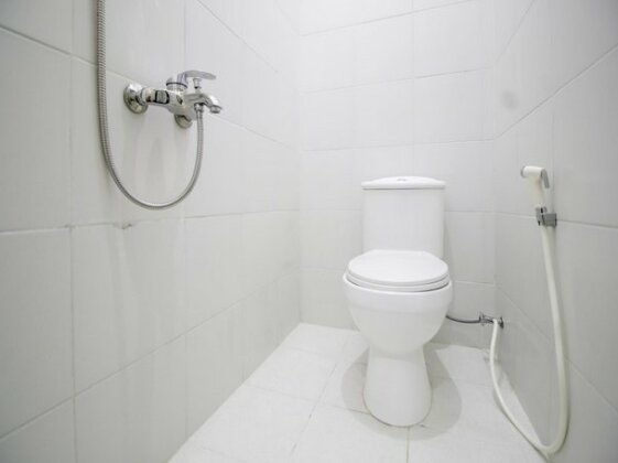 RedDoorz Plus near STIE YKPN - Photo5