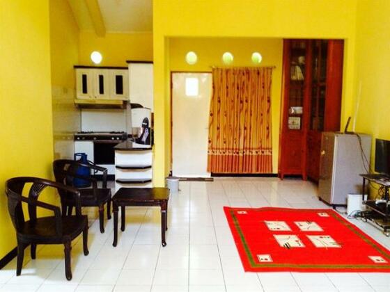 Rumah Aika Family Homestay Yogyakarta - Photo3