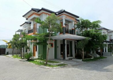 Simply Homy Guest House UMY
