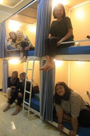 Sleepy Happy Hostel - Photo3