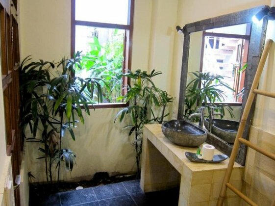 Tiga Lima Homestay - Photo2