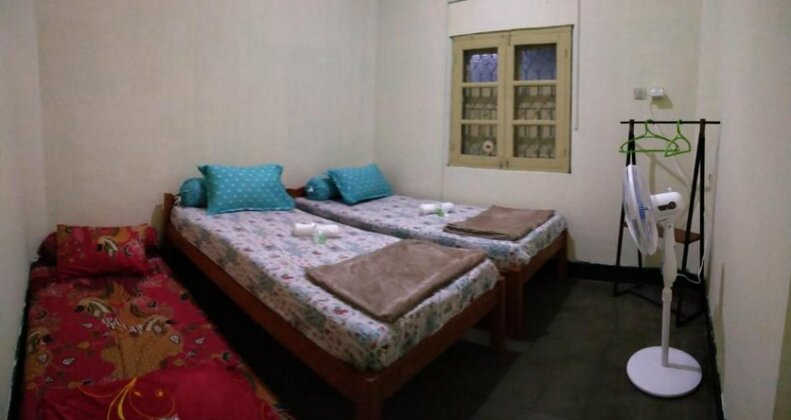 Trimusti Homestay - Photo4