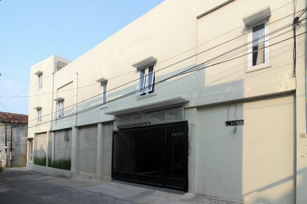 Photo 4