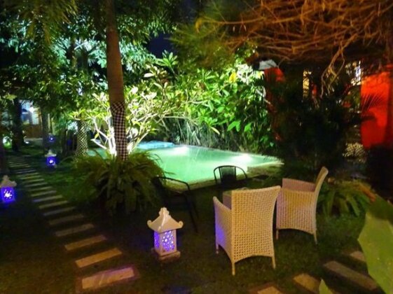 Villa Evelyn Yogyakarta - Photo4