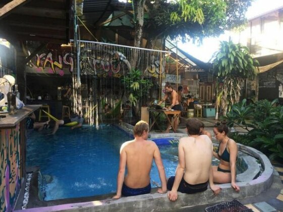 Yez Yez Yez All Good Hostel - Photo2