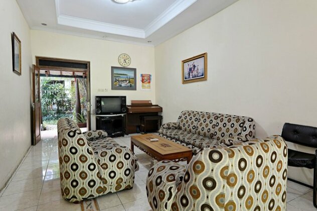 ZEN Rooms Sabana Urip Sumoharjo - Photo3