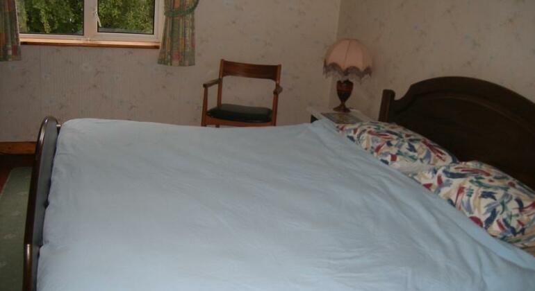 McDonaghs Guest House - Photo3