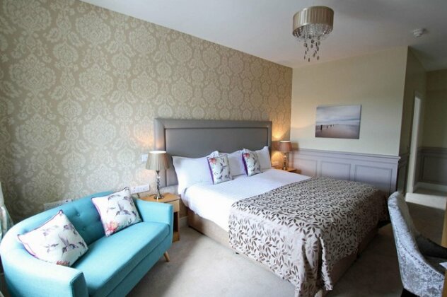 Ballyliffin TownHouse Boutique Hotel - Photo2