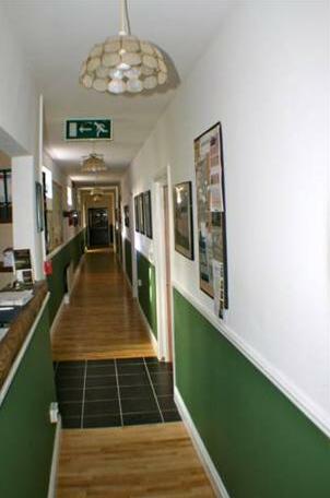 Kilcommon Lodge Holiday Hostel - Photo5