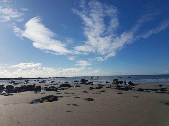 Windy Acre - Photo2