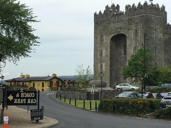 Bunratty Grove Bed and Breakfast