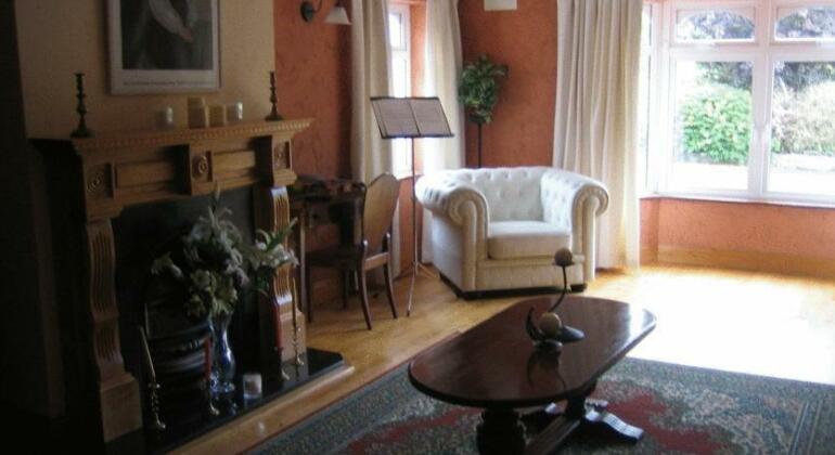 Bunratty Grove Bed and Breakfast - Photo2