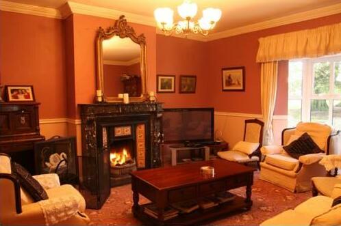 Coolanowle Country House - Photo4