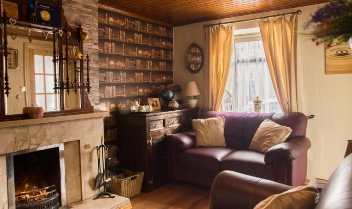 Homestay - Cosy Cottage - Photo2