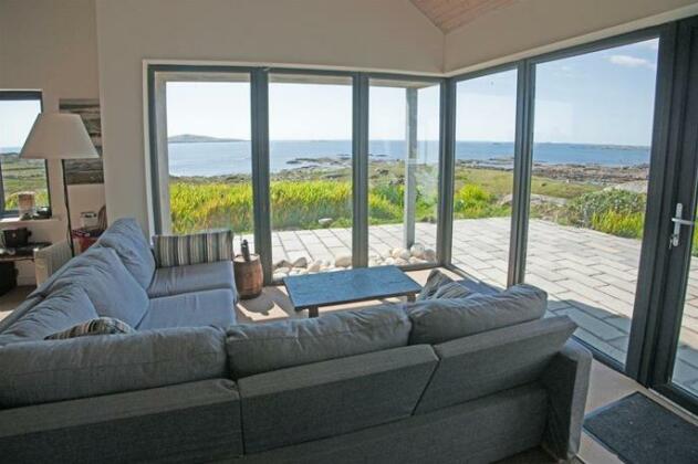 Cottage 215 - Claddaghduff - Photo3