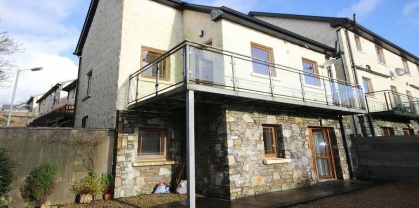 17 Canons Lane