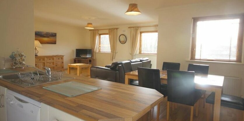 17 Canons Lane - Photo4