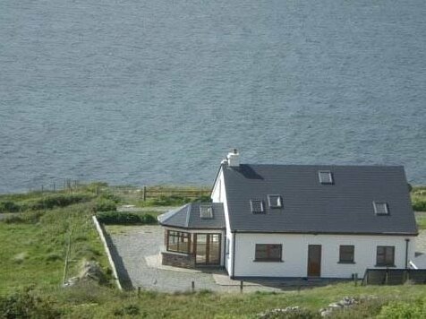 Clifden Bay Lodge