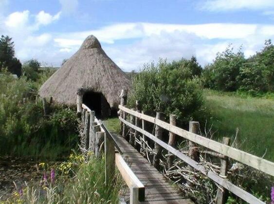 Dan O'Hara's Farmhouse Clffden - Photo2