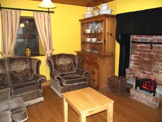 Pine View Self Catering Holiday Home - Photo2